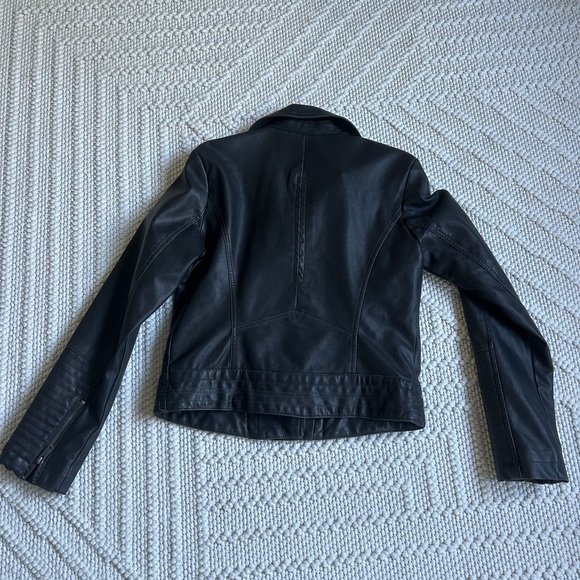 Women’s Leather Jacket - Medium - Picture 2 of 4